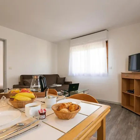 Cerise La Beaujoire 3*