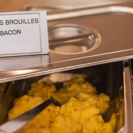 Cerise La Beaujoire 3*