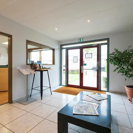 Lägenhetshotell Cerise La Beaujoire 3*