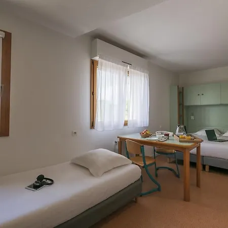 Cerise La Beaujoire Lägenhetshotell 3*