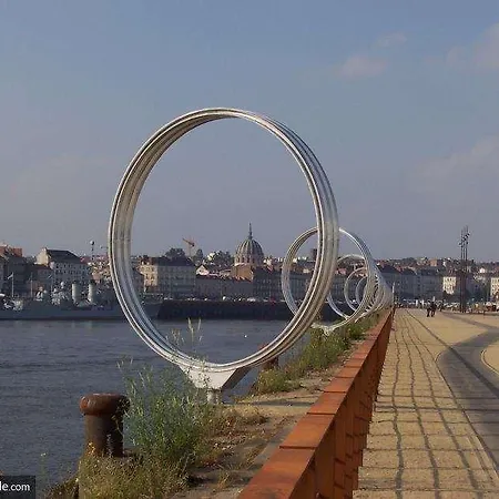 Aparthotel Cerise La Beaujoire 3*