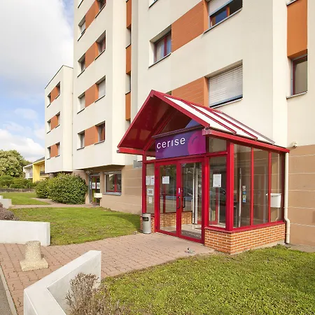 Cerise La Beaujoire Aparthotel Nantes