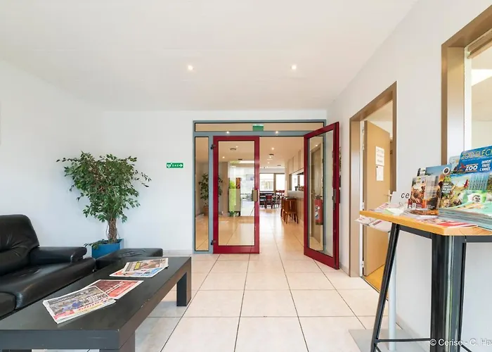 Cerise La Beaujoire نانت