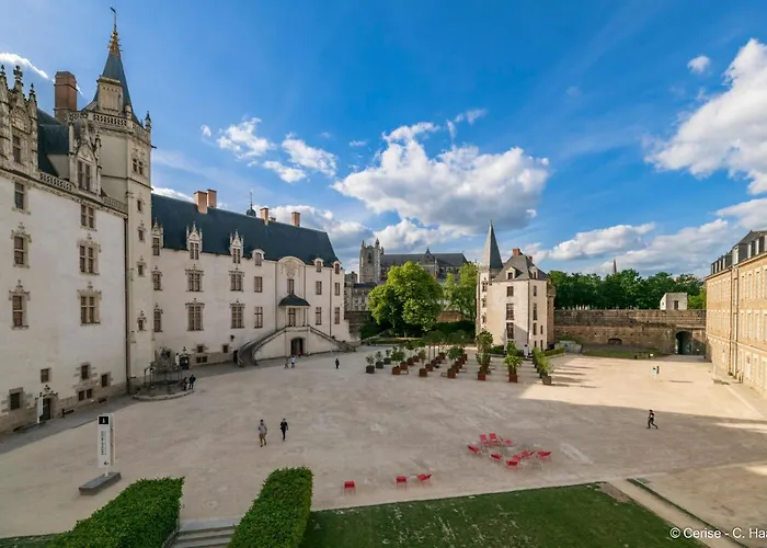 Cerise La Beaujoire Aparthotel 3*