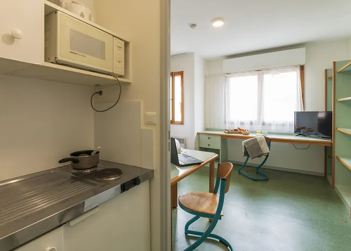 Aparthotel Cerise La Beaujoire 3*