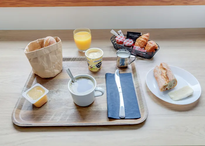 Cerise La Beaujoire نانت