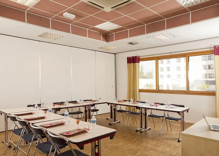 Cerise La Beaujoire نانت