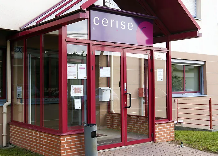 Cerise La Beaujoire شقة فندقية