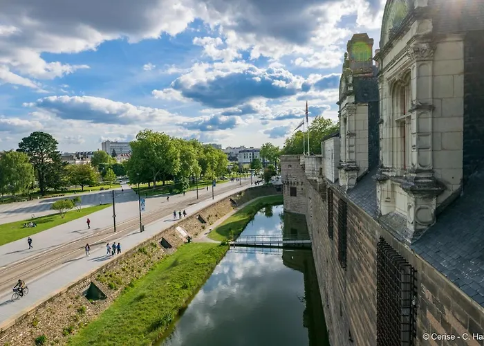 Cerise La Beaujoire 3*